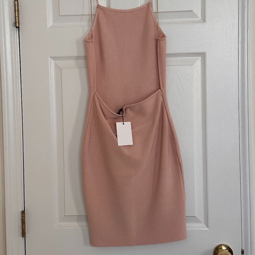 Few Moda Backless Dress - Picture 2 of 3